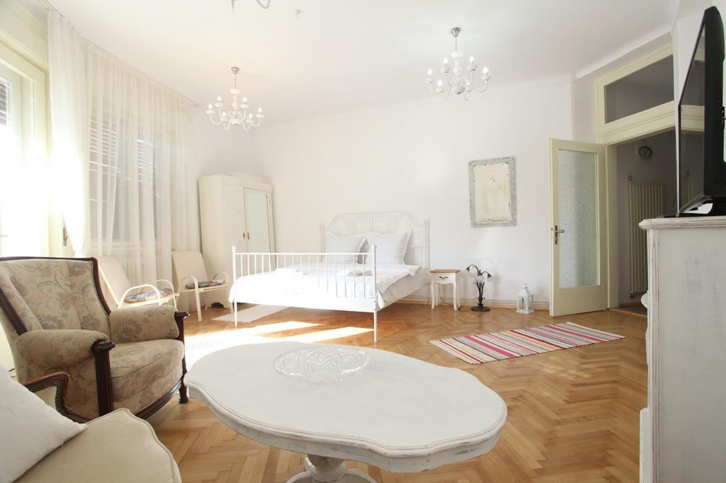 Apartamento White Opera By Nux Cluj-Napoca Exterior foto